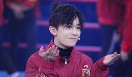 易烊千玺明星爆料事件视频,揭秘娱乐圈背后真相