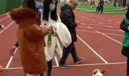 娱乐吃瓜酱操场,揭秘操场背后的那些事儿
